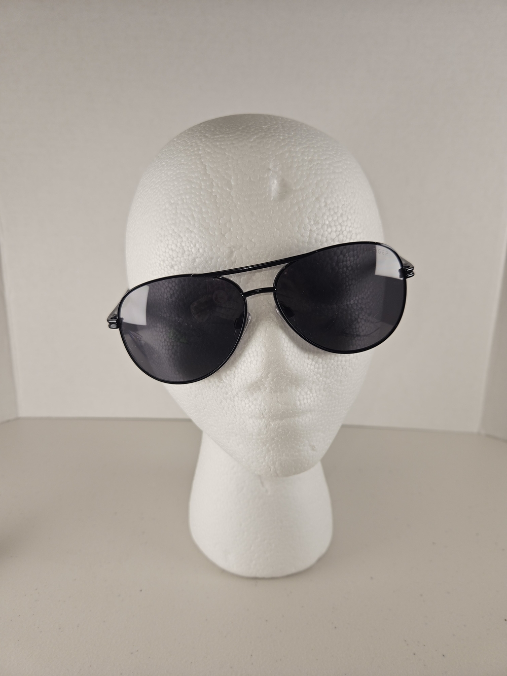 Tommy Hilfiger Black Aviator Sunglasses BAE MM OM195